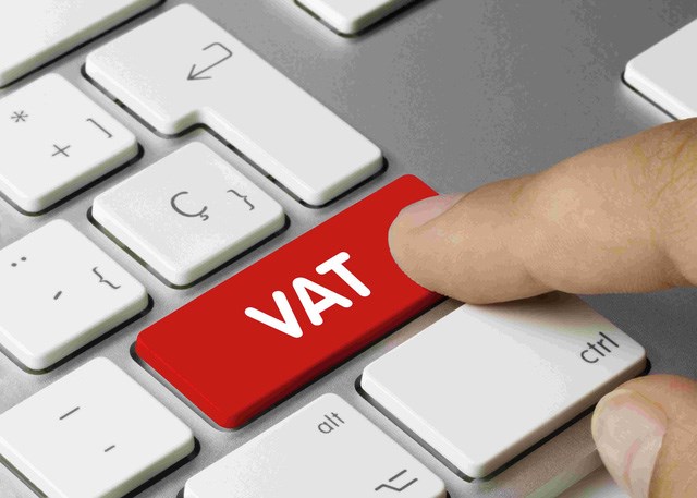 Tăng thuế suất VAT: Lợi hay hại? (19/8/2017)